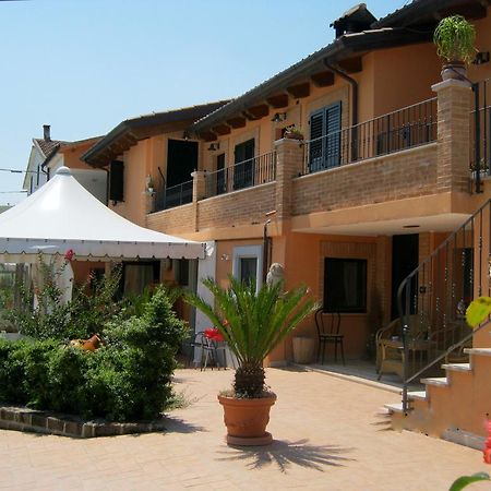 Agriturismo Le Vigne フェルモ エクステリア 写真